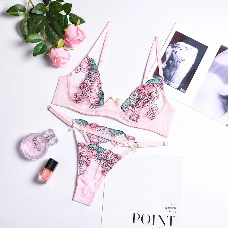 Wholesale Floral Embroidery Lingerie Set Embroidered Eroctic Underwear –  sheeoempire